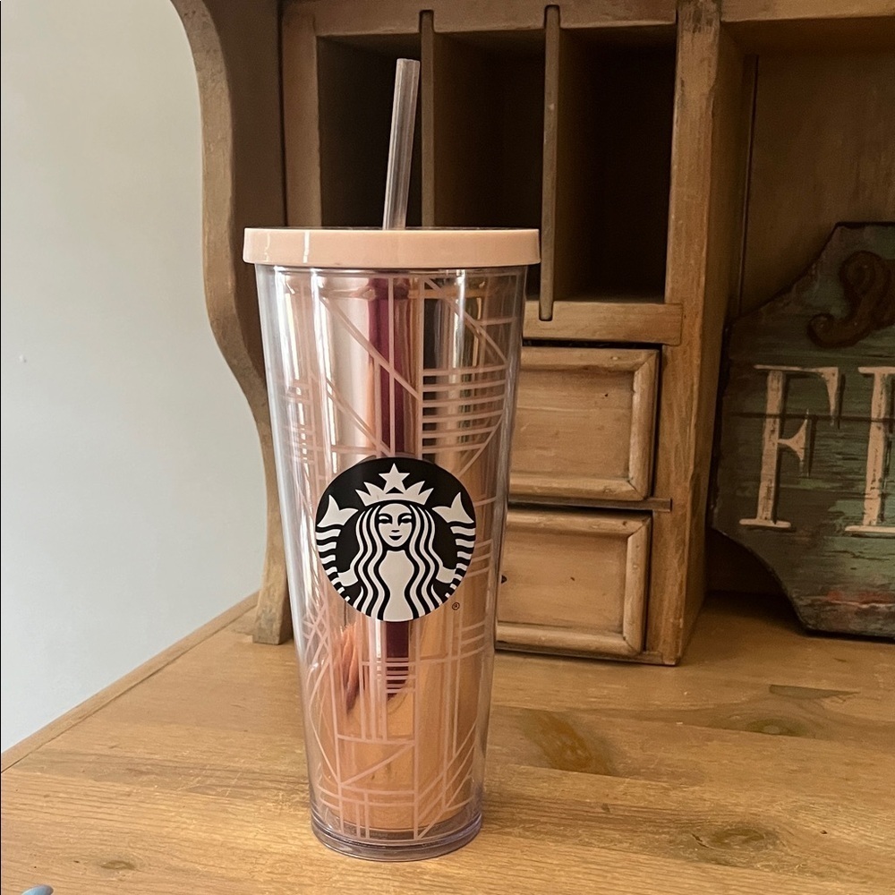 Starbucks Rose Gold Geometric Tumbler Venti 24 Oz. Cold Cup Straw Lid 2017